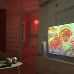 Gerald 1 *