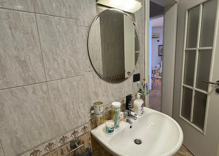 Gerald 1 * تيرانا